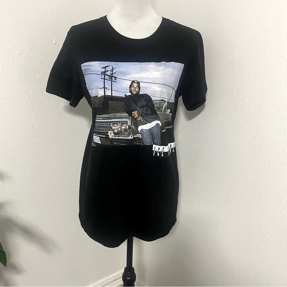 ICE CUBE Men’s Black Graphic T-Shirt Size Small 100% Cotton